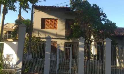 Casa com 4 quartos para alugar na Rua Lola de Oliveira, Rubem Berta, Porto Alegre