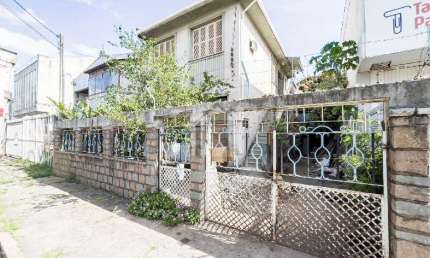 Casa com 3 quartos à venda na Rua Irmão Francisco, Humaitá, Porto Alegre