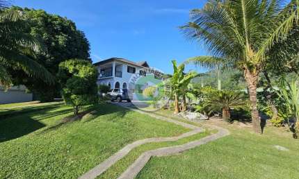 Casa à venda em Guaratiba, Rio de Janeiro - 5 quartos, 2 suítes, 3 salas, 5 banheiros, 548m² de área!