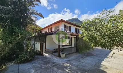 Casa linda em são conrado com 800 metros e vista para pedra bonita e pedra da gávea!
