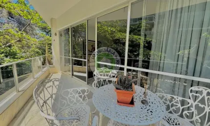 Oportunidade ao lado da lagoa com 4 quartos e 160m2