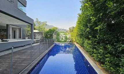Casa de luxo em terreno de 954 m2 no Condomínio Reserva Itanhangá com 5 suítes!!!