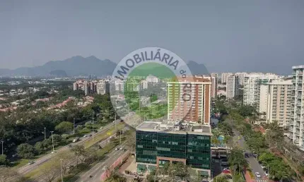 Localização privilegiada no melhor trecho da av. das américas, próximo a condomínios de altíssimo padrão