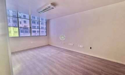 Sala comercial com 3 salas para alugar no Centro, Rio de Janeiro 
