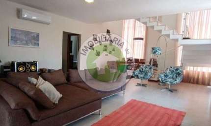 Casa de Luxo em Condomínio à Venda em Mangaratiba-RJ - 4 quartos, 4 suítes, 380m² - Imperdível!