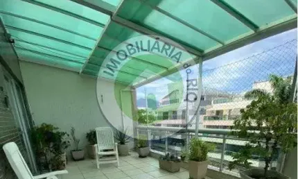 Cobertura de Luxo à Venda no Recreio dos Bandeirantes, RJ: 3 Quartos, 3 Suítes, 2 Salas, 3 Banheiros, 4 Vagas, 390m².