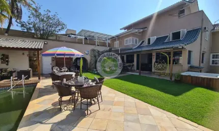 Casa de 5 quartos, área de lazer completa, no coração da barra da tijuca!!!!
