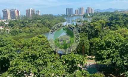 Magnífico e Moderno apartamento, Vista Deslumbrante Mar e Lagoa, andar médio, totalmente reformado, parte elétrica e hidráulica novas,
