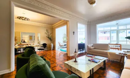 Espetacular apartamento à venda em Copacabana, Rio de Janeiro - 4 quartos, 2 suítes, 2 salas, 5 banheiros, 1 vaga, 220m²!