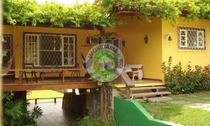 Casa com 3 quartos à venda no Balneário São Pedro, São Pedro da Aldeia , 200 m2 por R$ 525.000