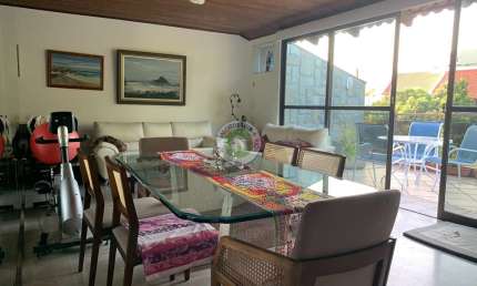 Jardim Oceânico - Cobertura 4 quartos com Varandão na frente e Piscina reservada na cobertura atrás - Vista Pedra da Gávea