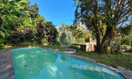 Espetacular Casa Estilo Neo Classico 352m², em terreno 1.000 m²