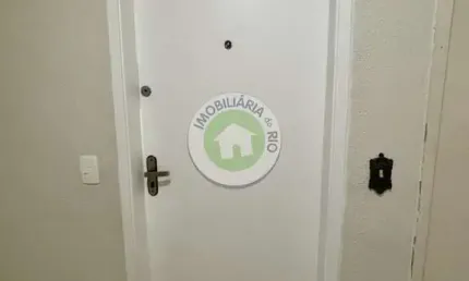 Apartamento à Venda em Curicica, Rio de Janeiro - 2 Quartos, 1 Vaga de Garagem - Oportunidade Imperdível!