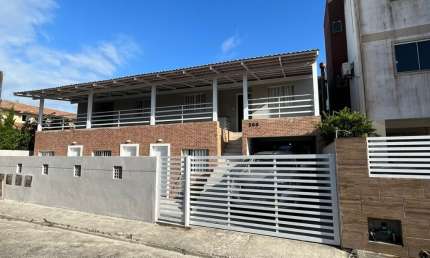 Oportunidade de investimento, 5 apartamentos mobiliados.