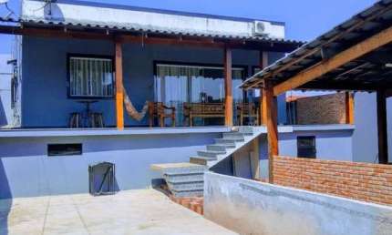 Casa a Venda - Bairro Sevilha - Ribeirão das Neves/MG,  360m², 3 Quartos, 1 Suíte, 2 Vagas de Garagem