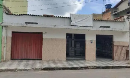 Casa com ponto comercial a venda em Ribeirão das Neves, bairro Sevilha A