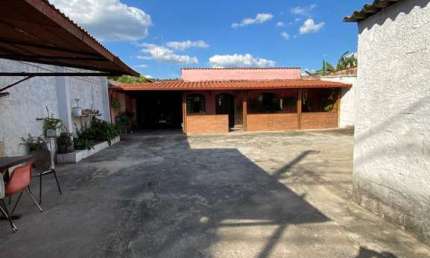Casa com 4 quartos à venda na Rua Vazante, 83, Sevilha 2 Seção, Ribeirão das Neves, 360 m2 por R$ 250.000