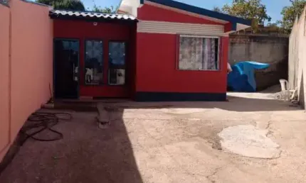Casa com 2 quartos à venda na rua santa luzia, 1107, santa cecília, esmeraldas, 200 m2 por r$ 180.000