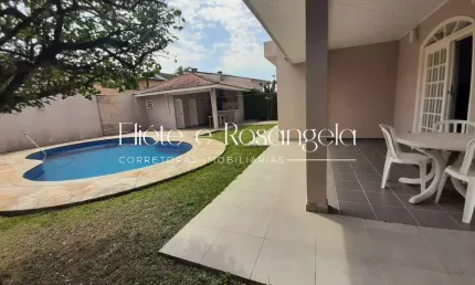 OPORTUNIDADE! Sobrado com 280m²  no condomínio Espl do Sol- VENDA