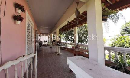 Casa para venda no Jardim Esplanada com terreno de 1.000m².