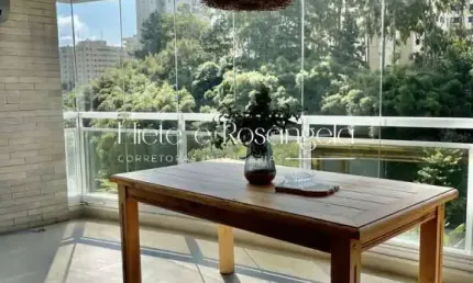 Apartamento para venda porteira fechada no Panorama Vila Ema com 114m².
