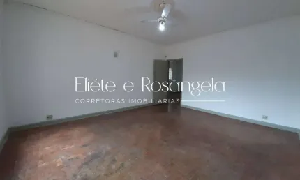 Casa 3 dormitórios uso comercial ou residencial Vila Maria - SJC