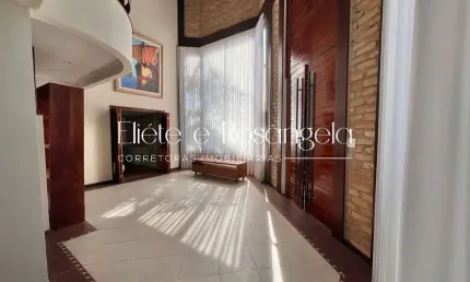 Ótima casa com 4 suítes no condomínio Esplanada do Sol - VENDA