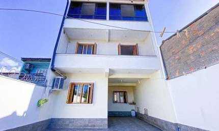 Casa para venda  no Bairro RUBEM BERTA em Porto Alegre