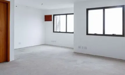 Sala para venda  no Bairro Praia de Belas em Porto Alegre