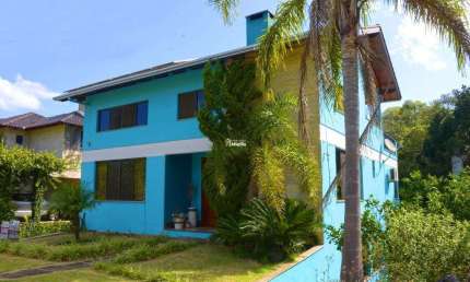 CASA ALTO PADRÃO - CONDOMÍNIO CONDADO CASTELLA - VIAMÃO RS