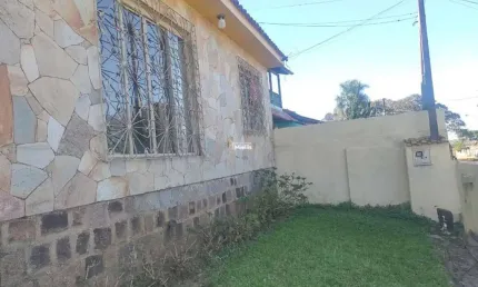 Casa Charmosa 03 dormitórios - São Tomé - Viamão RS