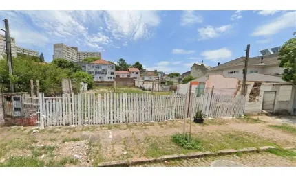 Terreno-Lote Residencial para venda  no Bairro SANTO ANTONIO em Porto Alegre