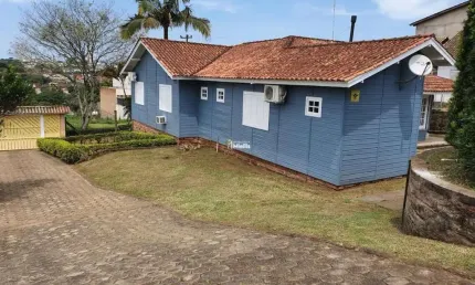 Excelente residência DE 280 m² e  03 dormitórios - Tarumã - Viamão RS
