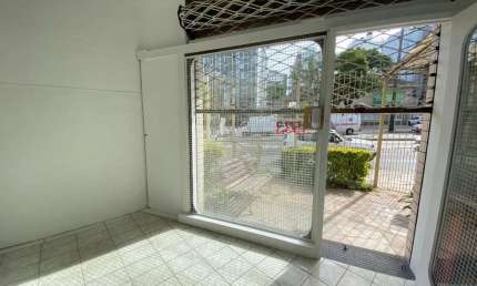 Loja para venda  no Bairro Petrópolis em Porto Alegre