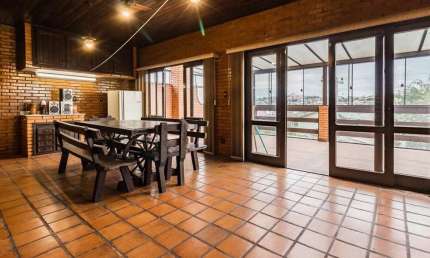 Casa para venda  no Bairro Partenon em Porto Alegre