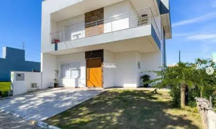 Casa mobiliada com 3 dormitórios no green caminho do meio – r$ 795.000