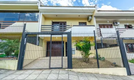 Casa para venda  no Bairro Nossa Senhora das Graças em Canoas