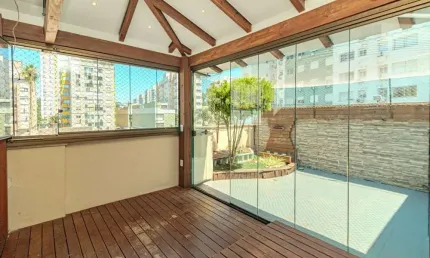 Cobertura Duplex para venda  no Bairro Santana em Porto Alegre