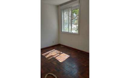 Apartamento para venda  no Bairro SANTO ANTONIO em Porto Alegre
