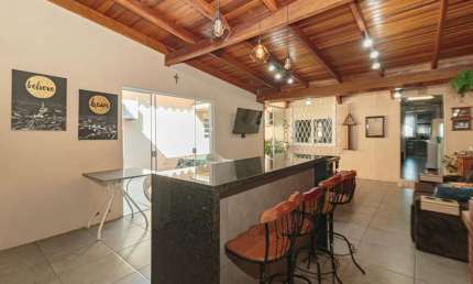 Casa para venda  no Bairro RUBEM BERTA em Porto Alegre