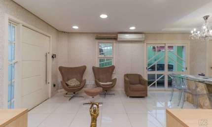 Casa para venda  no Bairro TRISTEZA em Porto Alegre