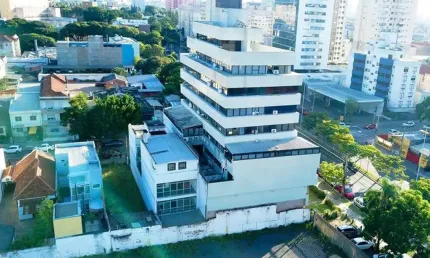 Terreno-lote residencial para venda  no bairro santana em porto alegre