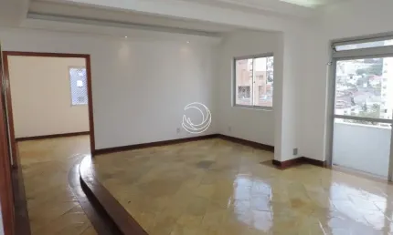 Excelente apartamento de 3 dormitórios no centro de florianópolis