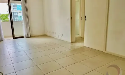 Maravilhoso apartamento de 2 dormitórios no centri de florianópolis