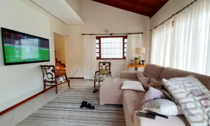 Casa com 4 quartos à venda na Rua Antônio Carlos Ferreira, 000, Agronômica, Florianópolis