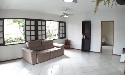 MARAVILHOSA CASA RESIDENCIAL DE 5 DORMITÓRIOS NO PARQUE SÃO JORGE
