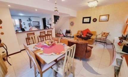 ÓTIMA CASA RESIDENCIAL DE 3 DORMITÓRIOS NO CAMPECHE