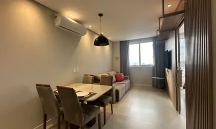 ÓTIMO  APARTAMENTO DE 1 DORMITÓRIO NO CENTRO DE FLORIANÓPOLIS