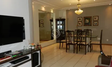 LINDO APARTAMENTO DE 4 DORMITÓRIOS NO CENTRO DE FLORIANÓPOLIS