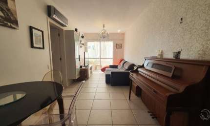 LINDO APARTAMENTO DE 3 DORMITÓRIOS NO CENTRO DE FLORIANÓPOLIS
